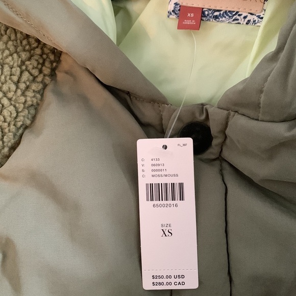 ANTHROPOLOGIE NWT Pilcro Swing Puffer Jacket Size M. - Picture 10 of 10